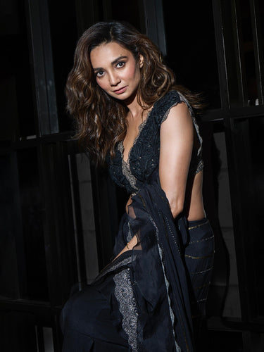 IRA DUBEY IN ETHEREA SAREE SET