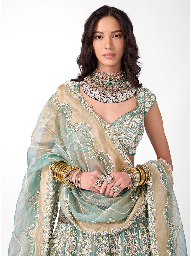 AMAIRA - 2
