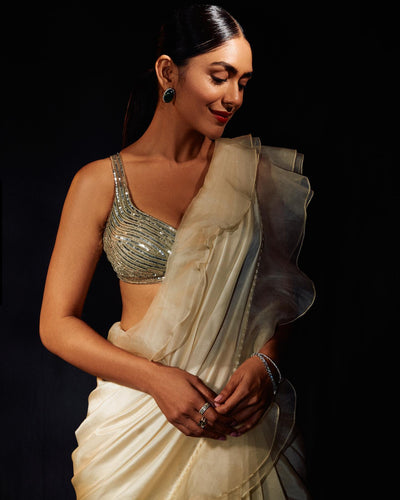 Mrunal Thakur in Sublime Silver saree set