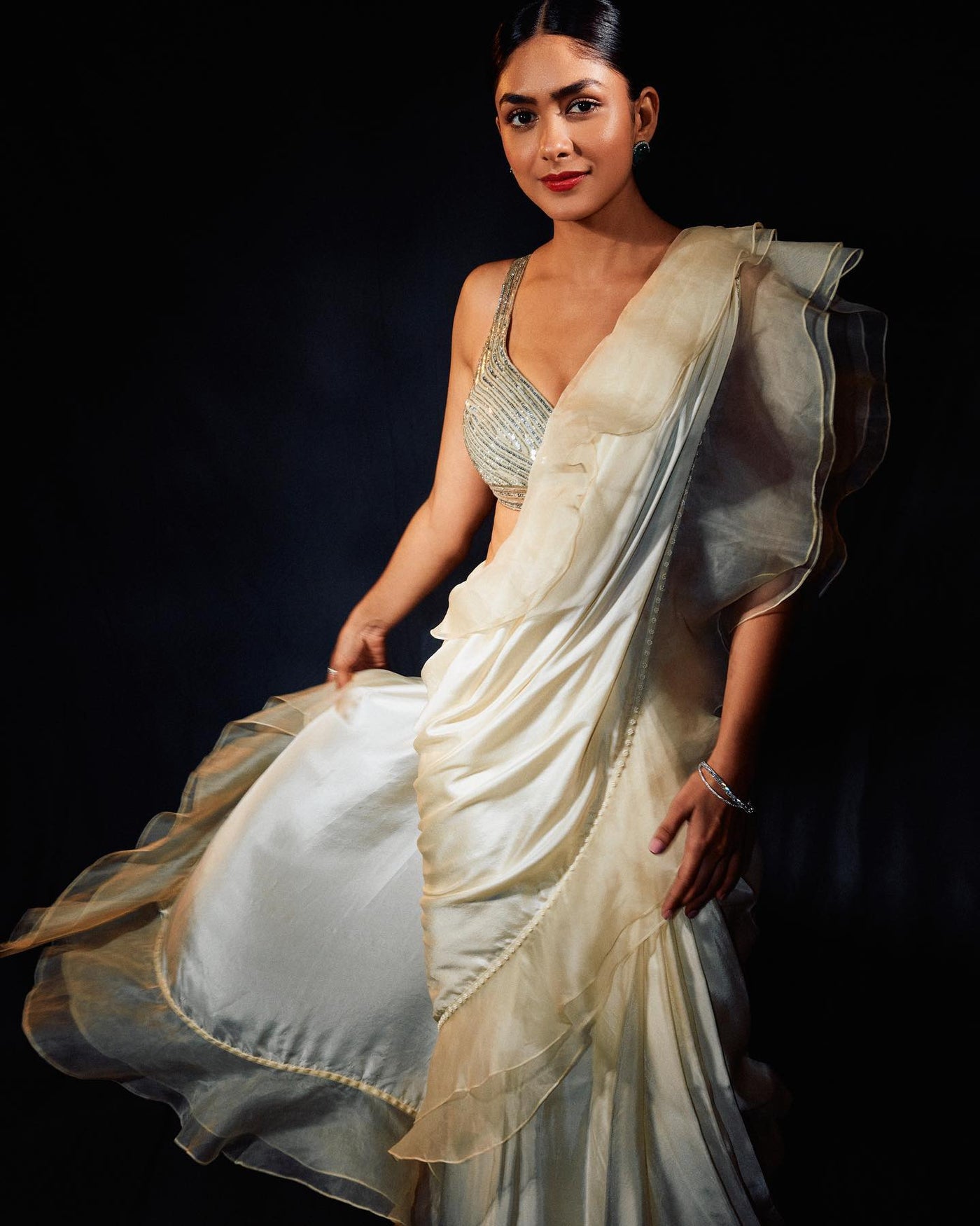 Mrunal Thakur in Sublime Silver saree set