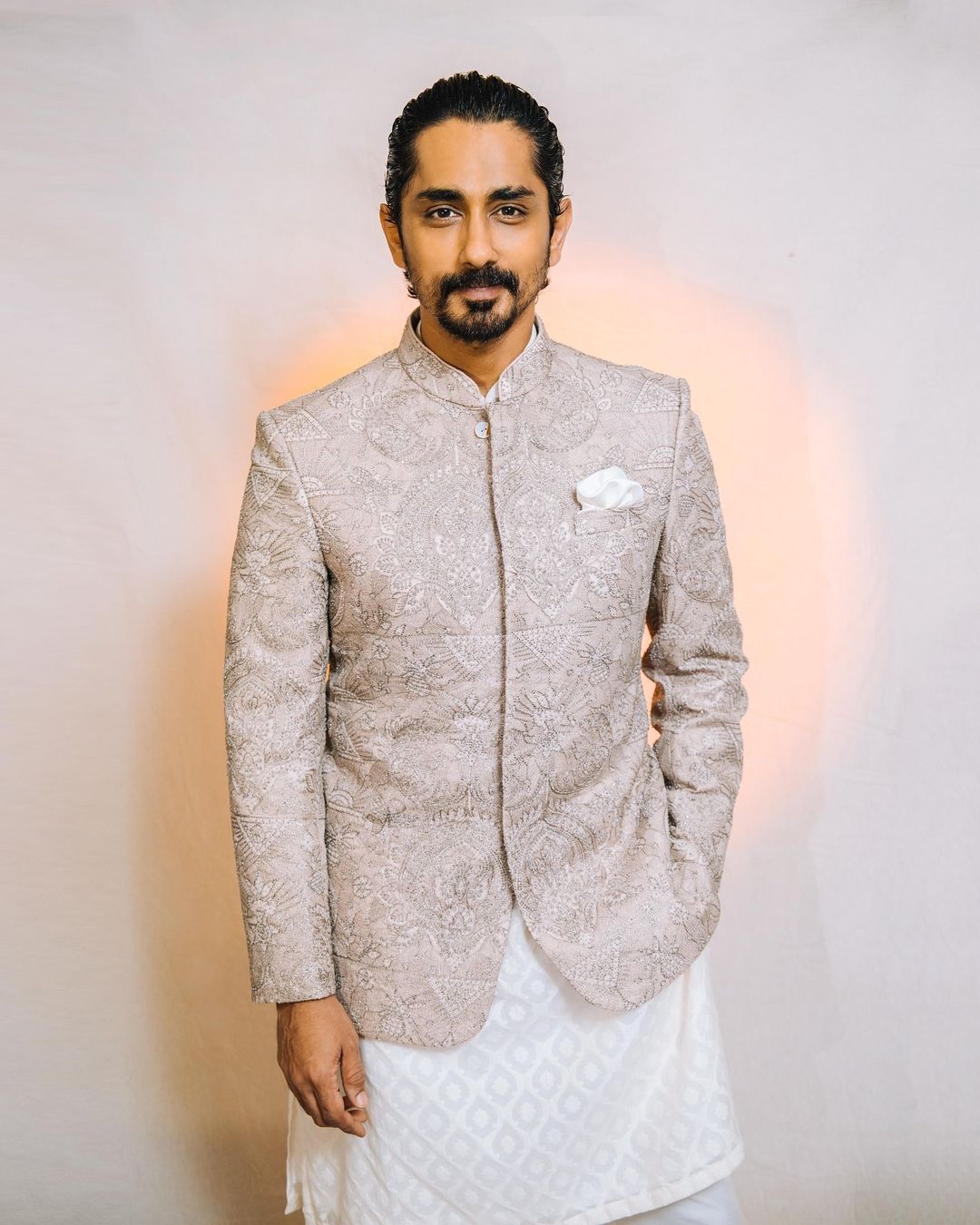 Siddharth in Vyom Bandhagala set