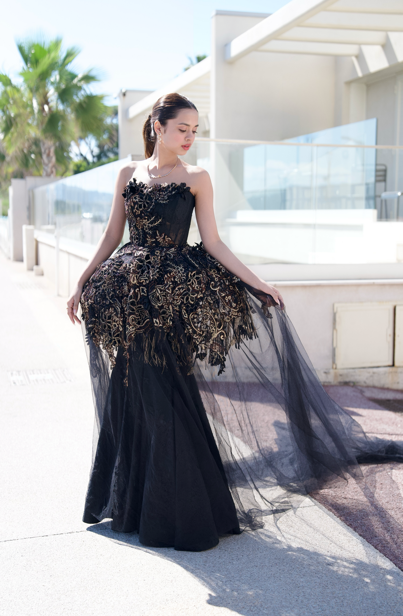 Nitanshi Goyal in Black Corset gown