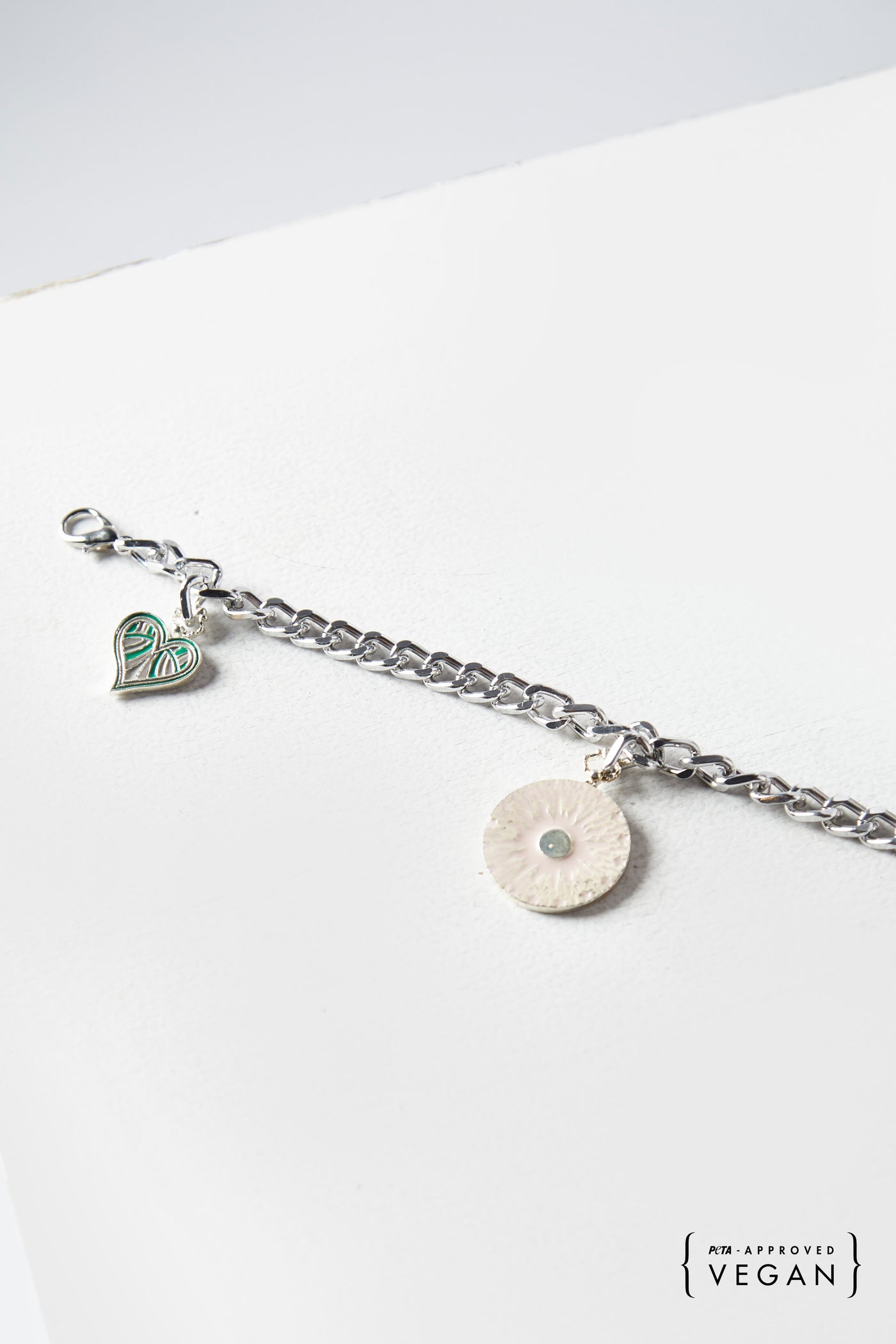 Amy - Chain with Charms