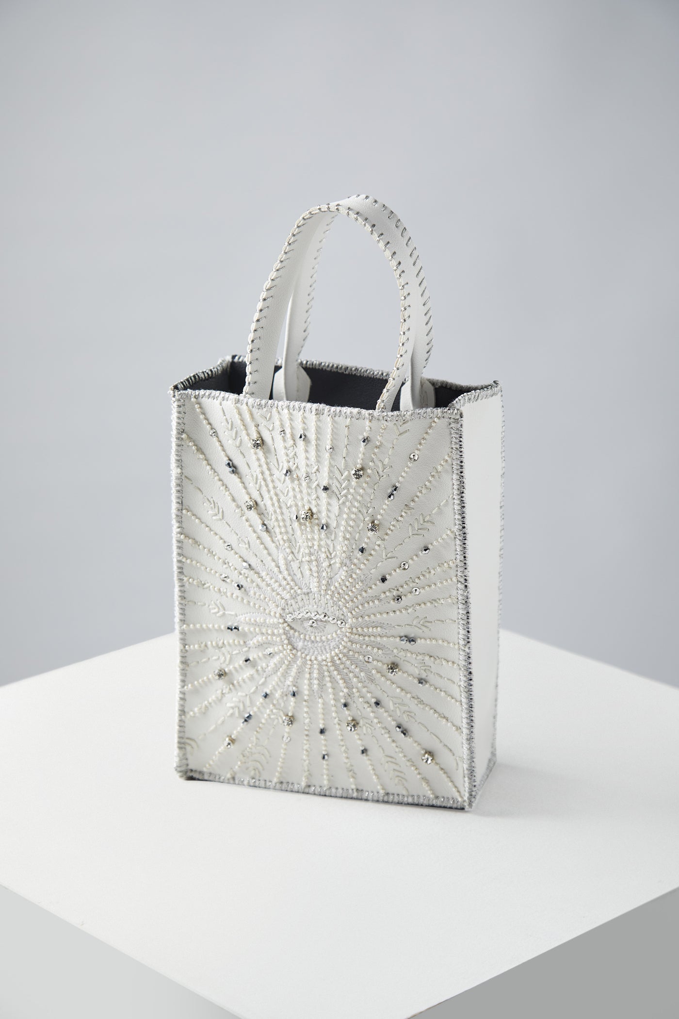 Nainika - mini tote
